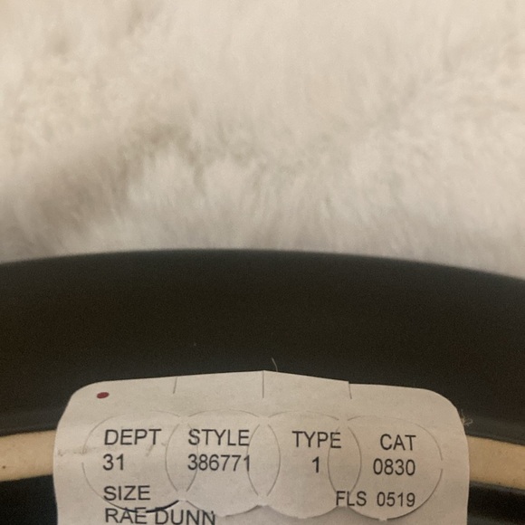 Rae Dunn Snack Oval Plate - Picture 2 of 4